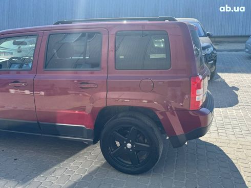 Jeep Patriot 2015 красный - фото 24