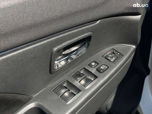Mitsubishi Outlander 2020 - фото 16