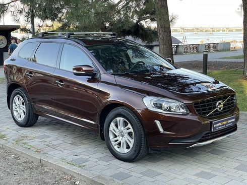 Volvo XC60 2016 - фото 19