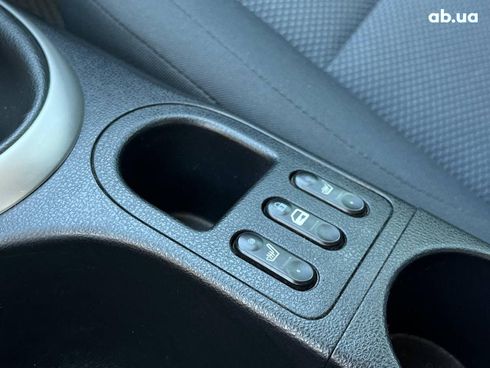 Nissan Qashqai 2011 серый - фото 31