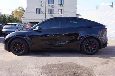 Tesla Model Y 2022 - фото 8