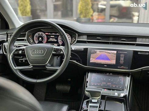 Audi A8 2018 - фото 13