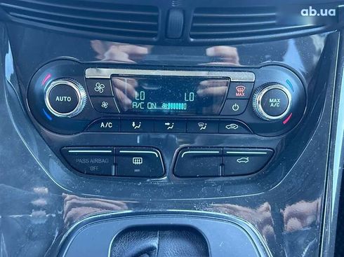 Ford Escape 2014 - фото 26