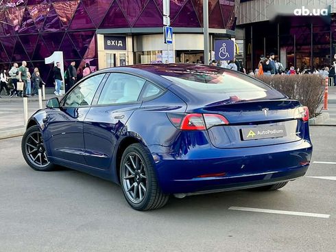 Tesla Model 3 2022 - фото 16