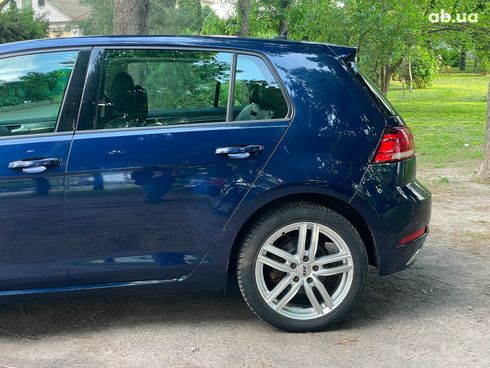 Volkswagen e-Golf 2017 синий - фото 10
