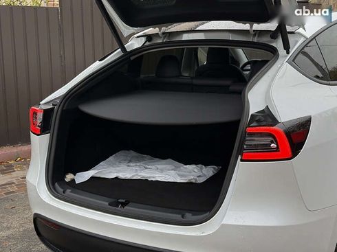 Tesla Model Y 2022 - фото 10
