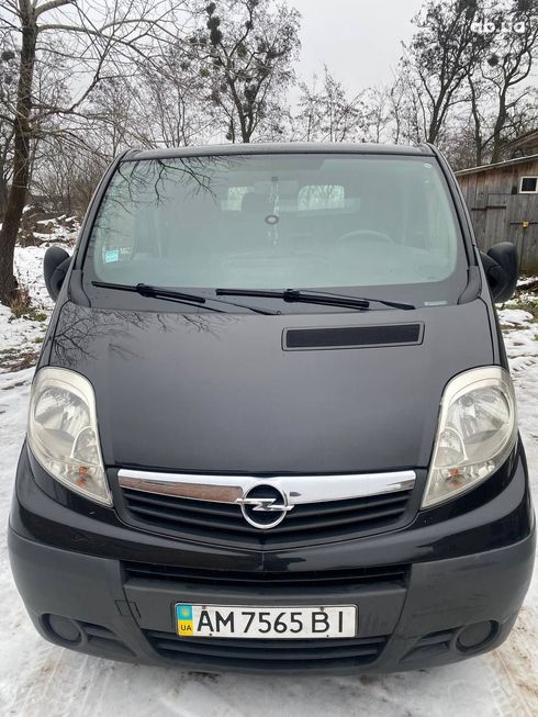 Opel Vivaro 2007 черный - фото 5