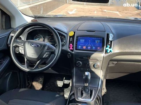 Ford Edge 2018 - фото 11