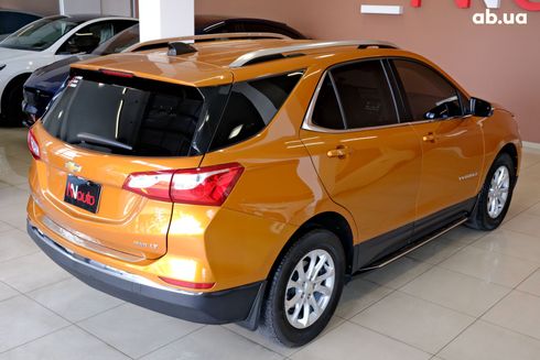 Chevrolet Equinox 2018 оранжевый - фото 5