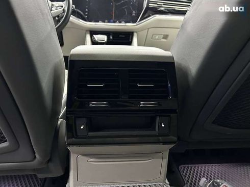 Volkswagen Touareg 2020 - фото 19