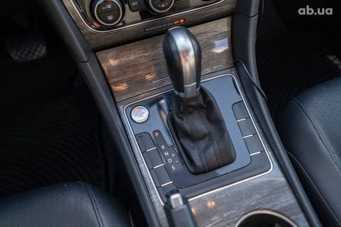 Volkswagen Passat 2016 - фото 6