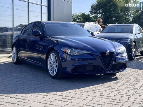 Alfa Romeo Giulia 2018 - фото 4