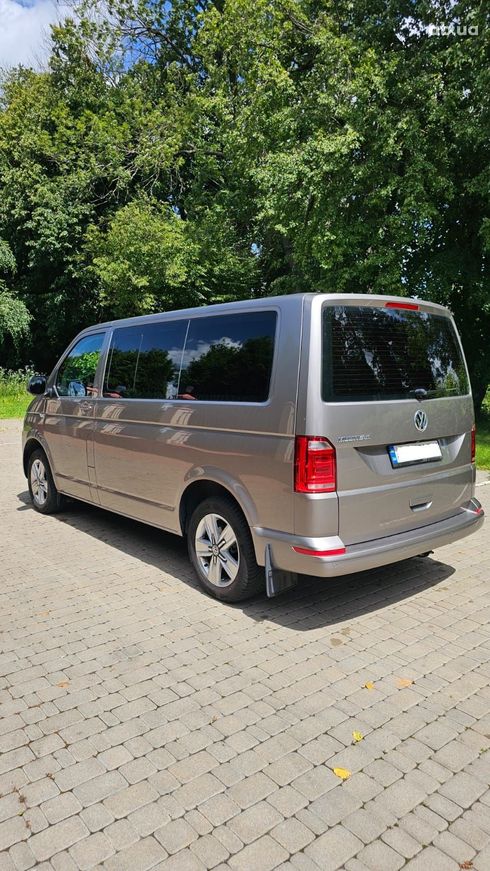 Volkswagen Multivan 2018 бежевый - фото 5