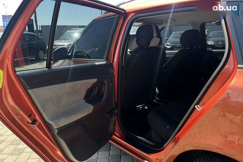 Skoda Fabia 2009 - фото 15