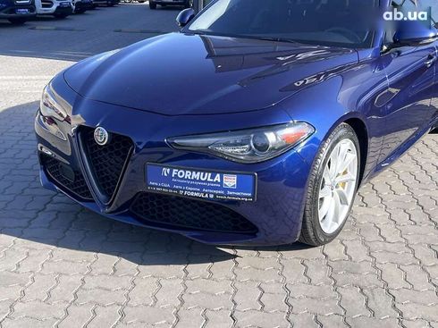 Alfa Romeo Giulia 2018 - фото 10