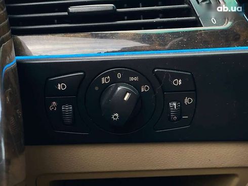 BMW 5 серия 2004 - фото 25