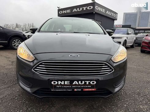 Ford Focus 2017 - фото 8