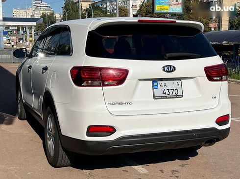 Kia Sorento 2019 - фото 5