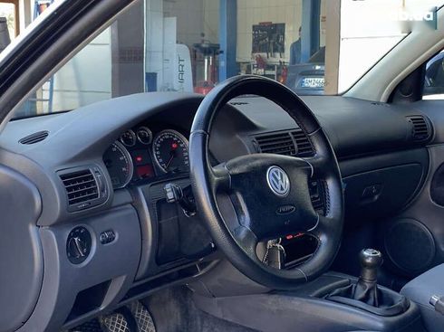 Volkswagen Passat 2004 - фото 24