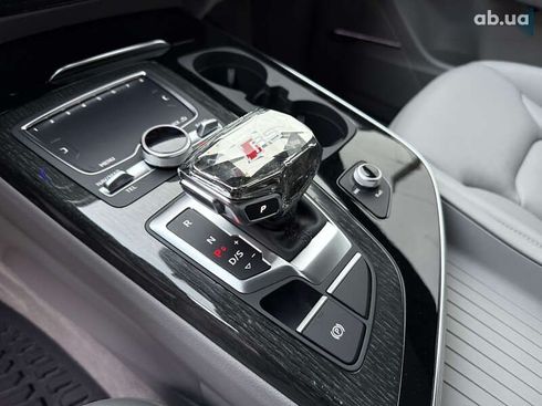 Audi Q7 2018 - фото 16