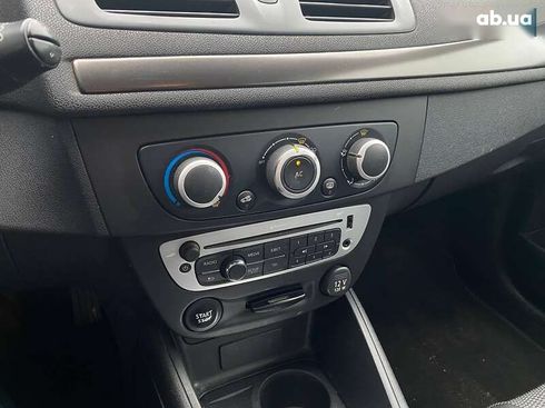 Renault Megane 2013 - фото 14