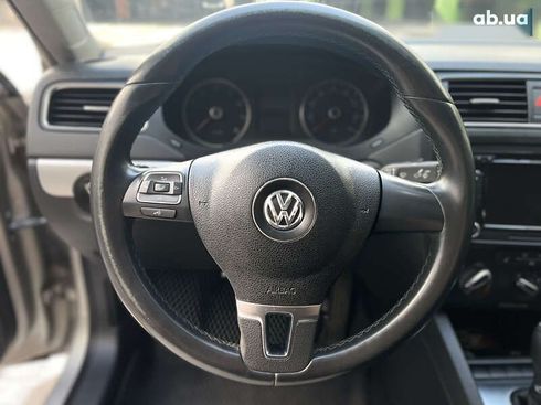 Volkswagen Jetta 2013 - фото 13