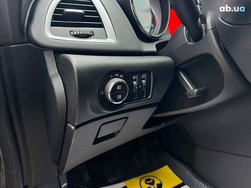 Opel Astra 2015 - фото 14