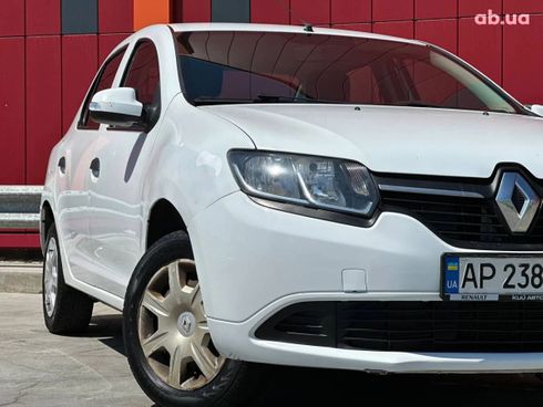 Renault Logan 2016 - фото 10