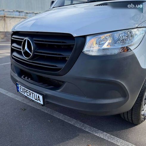 Mercedes-Benz Sprinter 2020 - фото 9