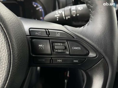 Toyota Yaris Cross 2023 - фото 24