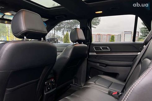 Ford Explorer 2017 - фото 24