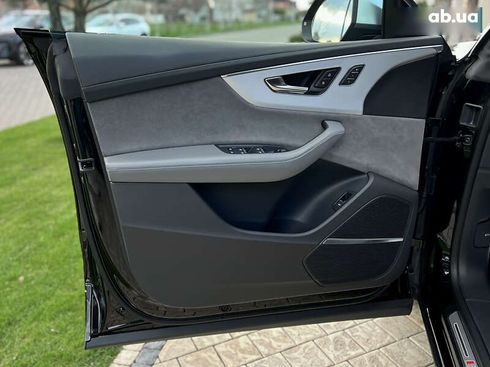 Audi SQ8 2021 - фото 24