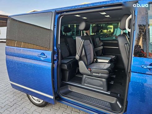 Volkswagen Multivan 2021 - фото 12