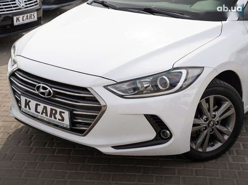 Hyundai Elantra 2018 - фото 5
