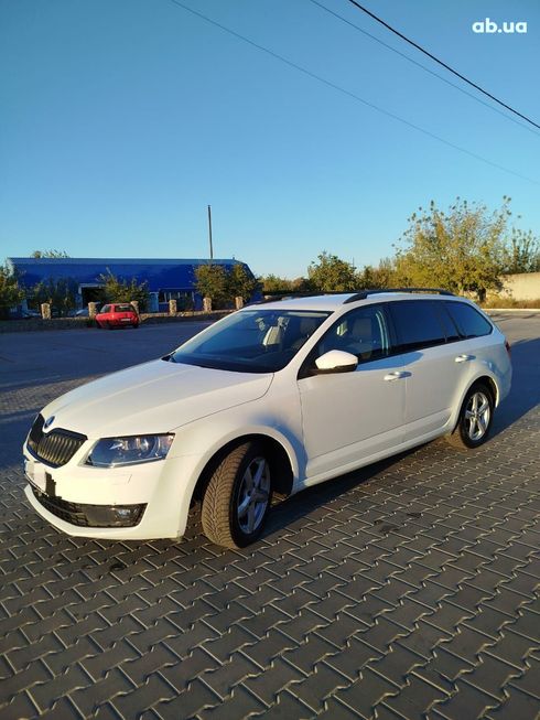 Skoda Octavia 2016 белый - фото 3