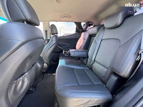 Hyundai Santa Fe 2017 - фото 26