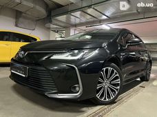 Купити Toyota Corolla 2019 бу в Києві - купити на Автобазарі
