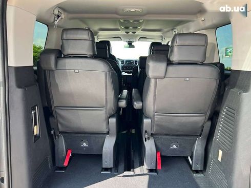 Peugeot Traveller 2018 - фото 18