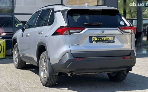 Toyota RAV4 2020 - фото 4