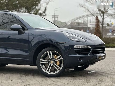 Porsche Cayenne 2013 - фото 12