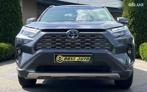 Toyota RAV4 2022 - фото 2