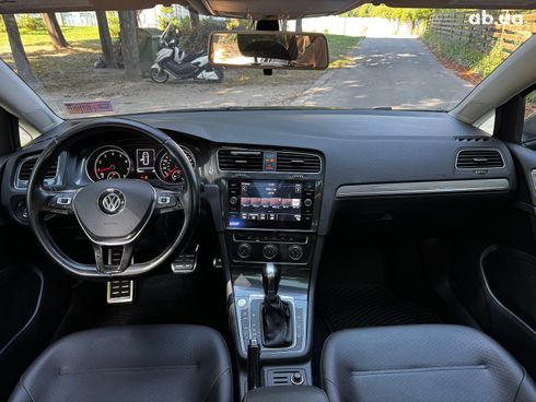 Volkswagen Golf 2017 черный - фото 25