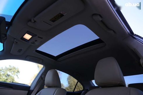 Lexus ES 2016 - фото 26