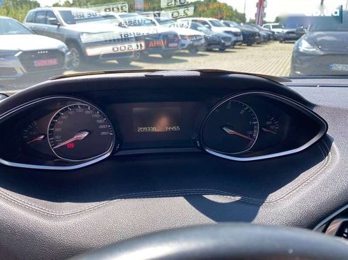 Peugeot 308 2015 - фото 14