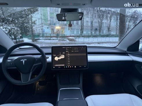 Tesla Model 3 2021 белый - фото 20