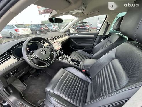 Volkswagen Passat 2019 - фото 21