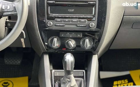 Volkswagen Jetta 2015 - фото 15