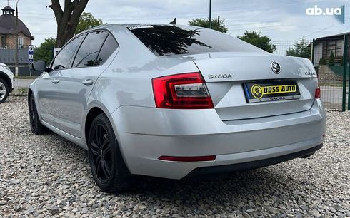 Skoda Octavia 2019 - фото 4