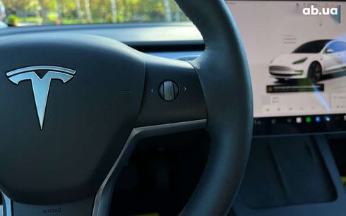 Tesla Model 3 2022 - фото 21
