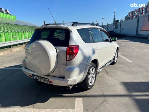 Toyota RAV4 2008 белый - фото 5